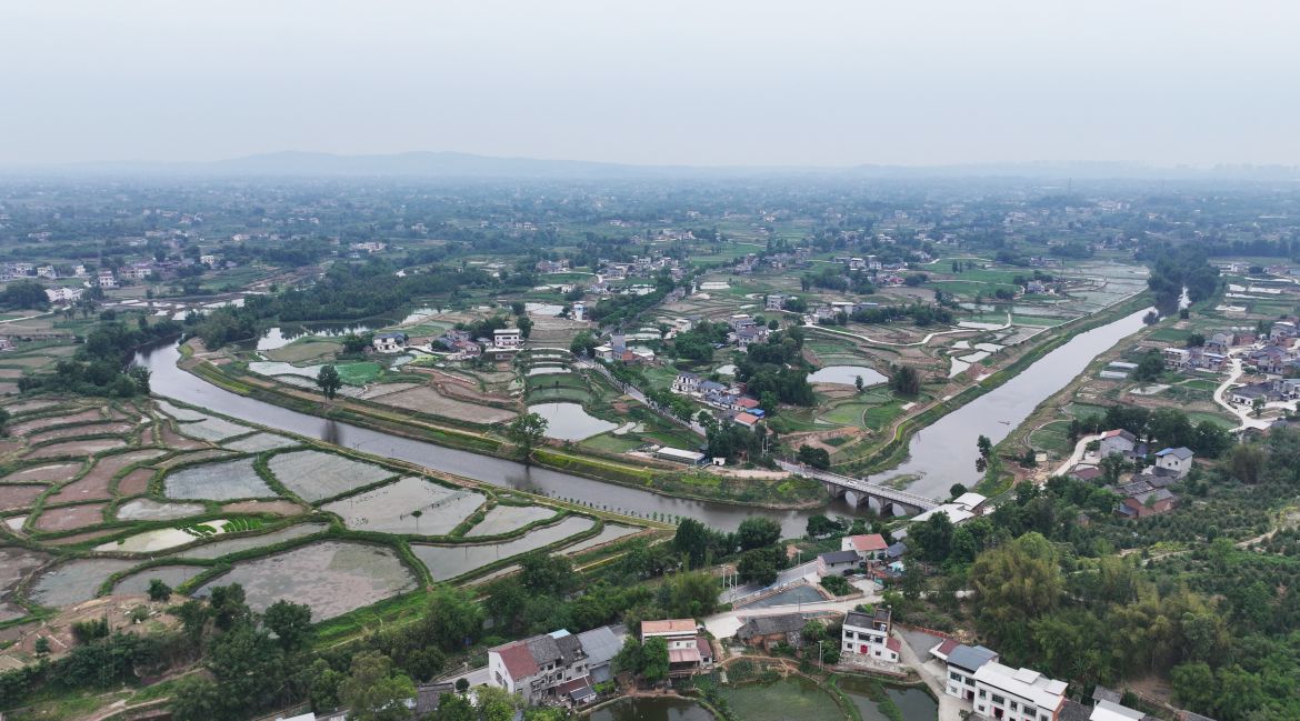 让母亲河更美丽