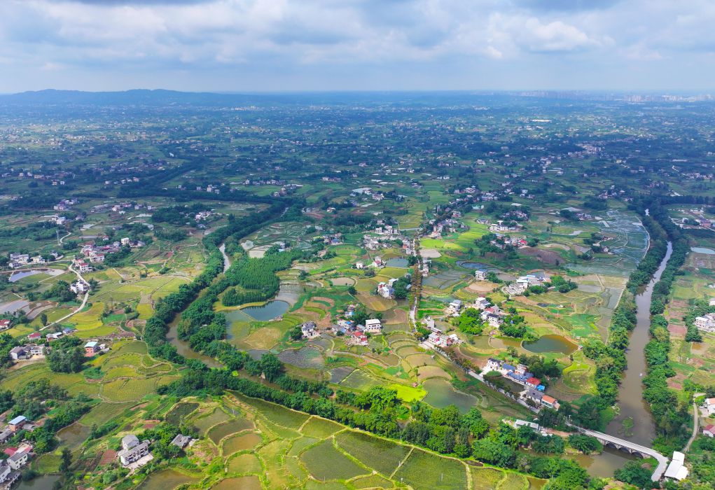 家乡有条弯弯的河