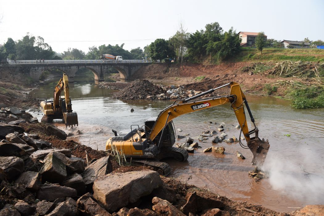 让母亲河更美丽