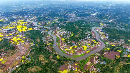 长河源景美如画