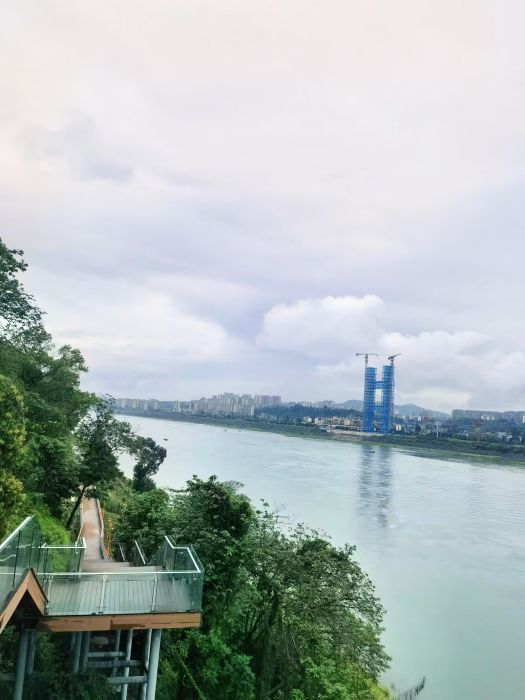 共饮一江水，共建幸福河