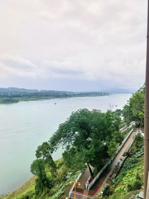 共饮一江水，共建幸福河