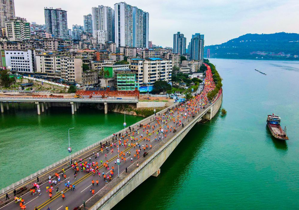 江上赛道展风华