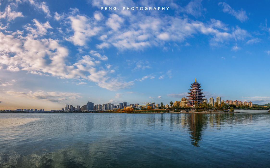 美丽的涪江之滨